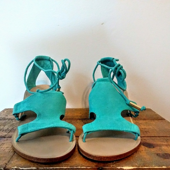 NIB Trina Turk Evelyn Suede Heeled Sandals - Picture 2 of 8